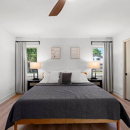 New Bensenville Home By O'Hare Airport With Indoor Pool, Sauna, And Arcade Extérieur photo