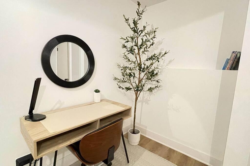 New Bensenville Home By O'Hare Airport With Indoor Pool, Sauna, And Arcade Extérieur photo