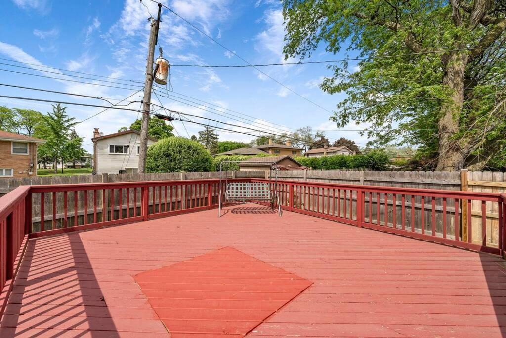 New Bensenville Home By O'Hare Airport With Indoor Pool, Sauna, And Arcade Extérieur photo